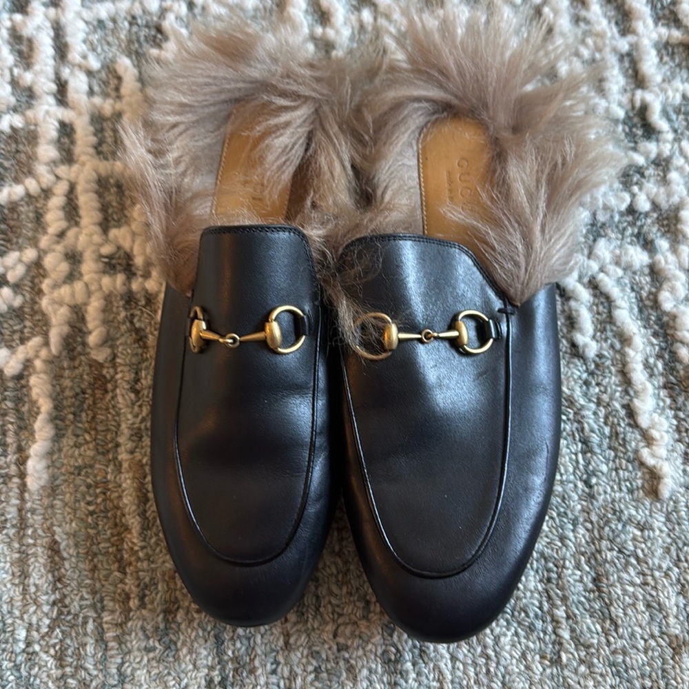 Gucci Princetown Fur-Lined Leather slide- black Size 37.5